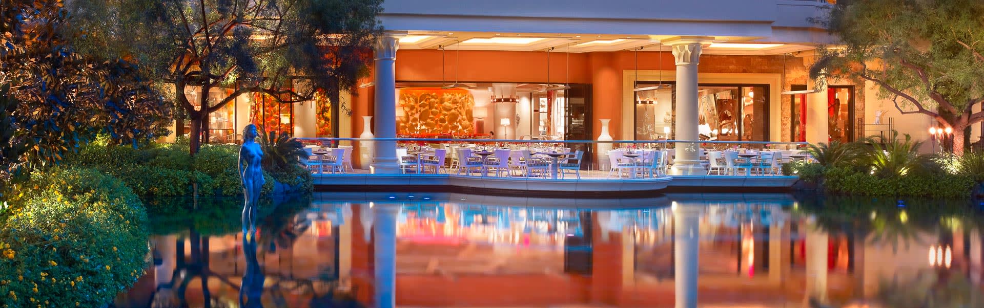 Lakeside restaurants near me discount